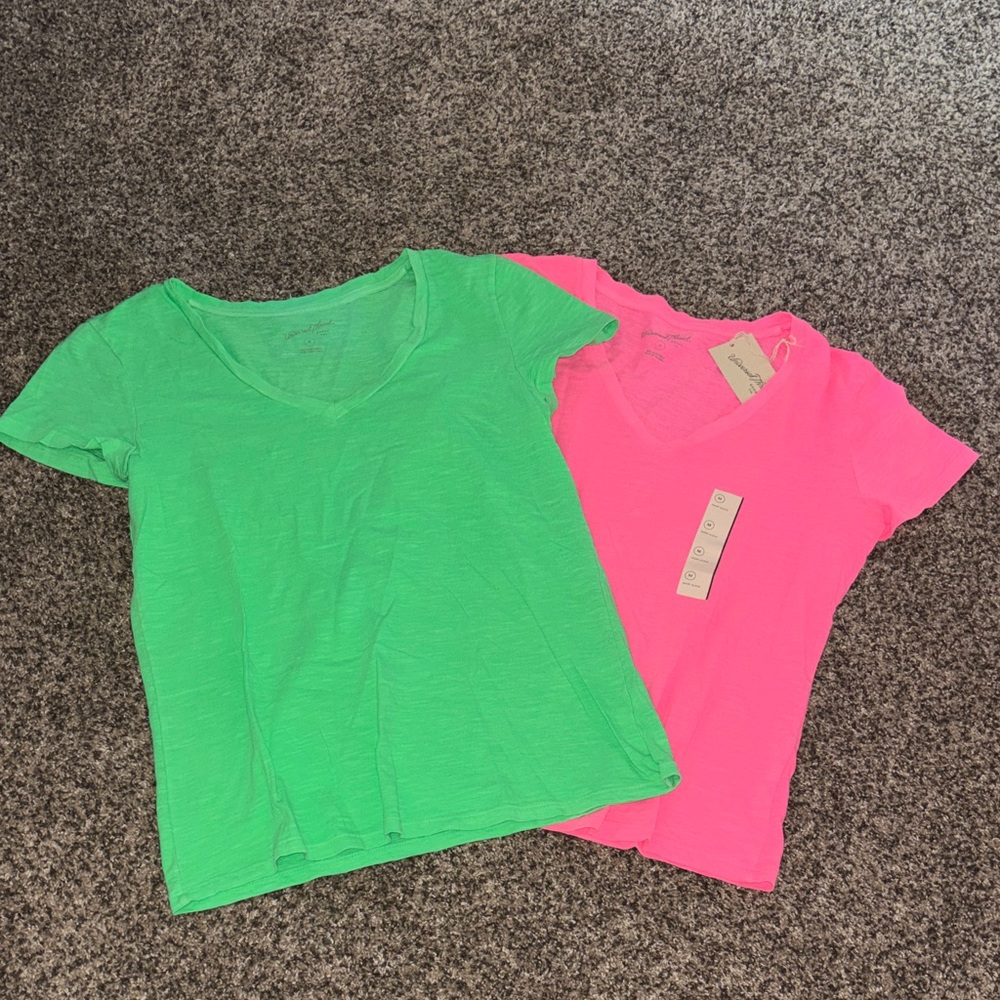 NWT/NWOT Bright tee bundle!